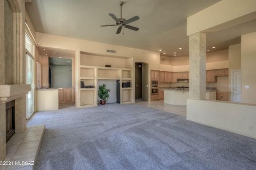 2570 Castle Rock Dr, Tucson AZ exterior