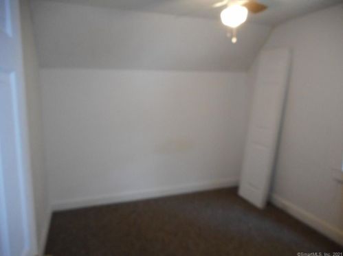 168 Main St, Putnam CT  06260-2315 exterior