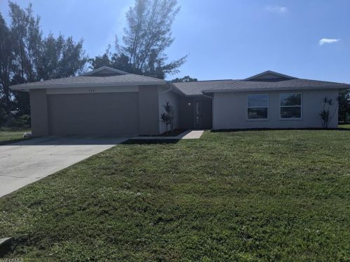 112 28th St, Cape Coral, FL 33914-4450
