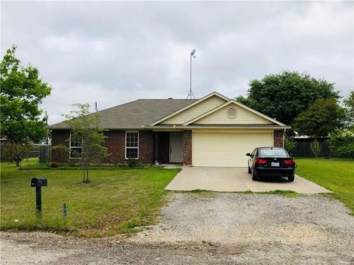 103 Grayson Dr, Itasca, TX 76055-3213