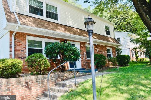4208 Glendale Rd, Woodbridge, VA 22193-2410