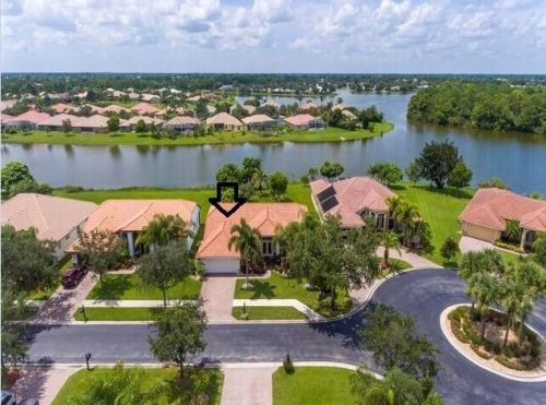 269 Egret Lndg, Fort Pierce, FL 34953-8228