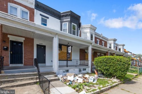 1249 Langham Ave, Camden NJ  08103-2818 exterior