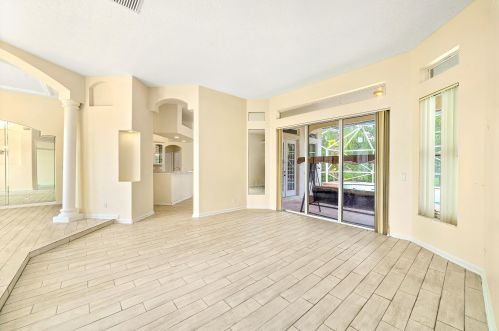 14387 Temple Blvd, Town Of Loxahatchee Groves FL  33470-5222 exterior