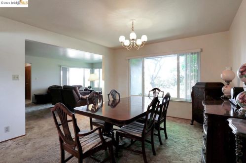 486 Quail Glen Dr, Oakley CA  94561-3942 exterior