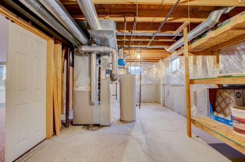 1513 Thornberry Rd, Amelia OH  45102-1772 exterior