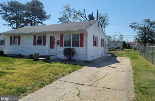 836 Lincoln St, Dover, DE 19904-3448