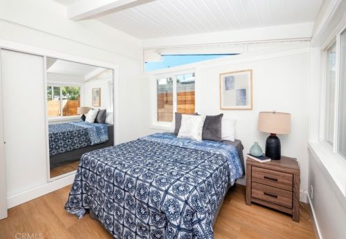 3316 Studebaker Rd, Long Beach CA  90808-4255 exterior
