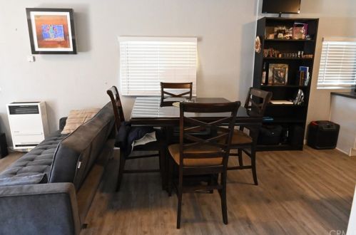 8209 Olanda St, Paramount CA 90723-2721 exterior