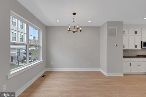 328 Walnut St, Collegeville PA  19426-3601 exterior