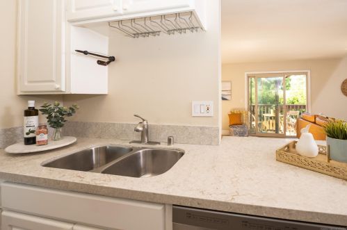 6538 Bell Blf Ave, San Diego CA 92119-1148 exterior