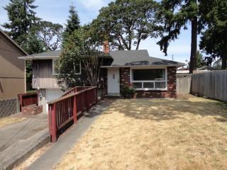 7009 88th St, Lakewood, WA 98499-1905