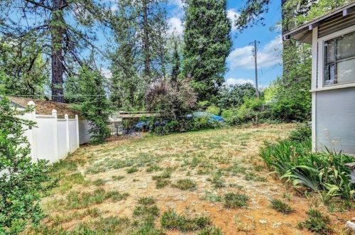 516 Packard Dr, Grass Valley CA  95945-7023 exterior