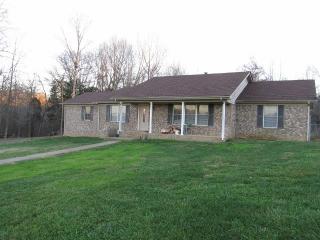 3843 Old Blooming Grove Rd, Woodlawn, TN 37191-9262