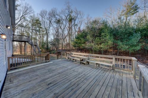 187 Bedlam Rd, North Windham CT  06235-2325 exterior