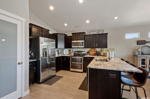 14272 Side Hill Ln, Draper, UT 84020-5740