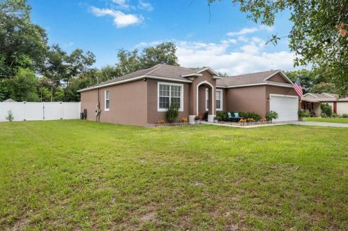 31043 Oakmont Ave, Mount Plymouth, FL 32776-8720