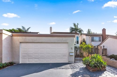56 Willow Tree Ln, Irvine, CA 92612-2229