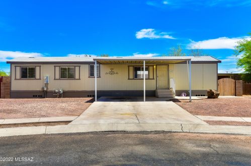 3000 Cottonwood Club Ln, Tucson, AZ 85706-1769