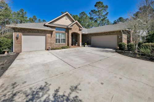 123 Canopy Cv, Freeport, FL 32439-2333
