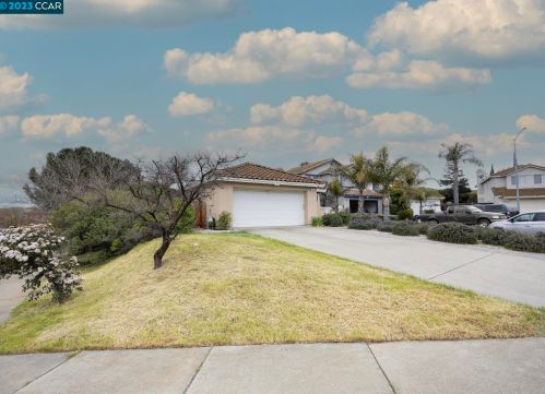 31 Rapallo Ct, West Pittsburg, CA 94565-6743