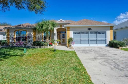 9413 90th St, Ocala, FL 34481-7493