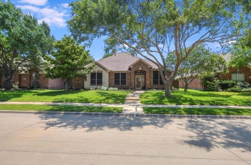 4402 Ruth Borchardt Dr, Frisco, TX 75035-5702