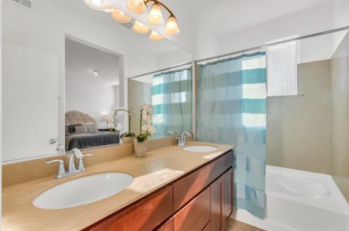 3182 Bridgeway Dr, Rancho Cordova CA  95670-6246 exterior