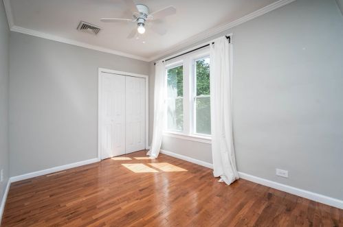 122 49th St, Bayonne NJ  07002-3135 exterior