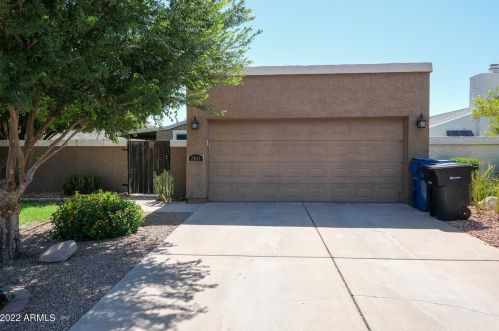 2051 Villas Ln, Chandler, AZ 85224-2682