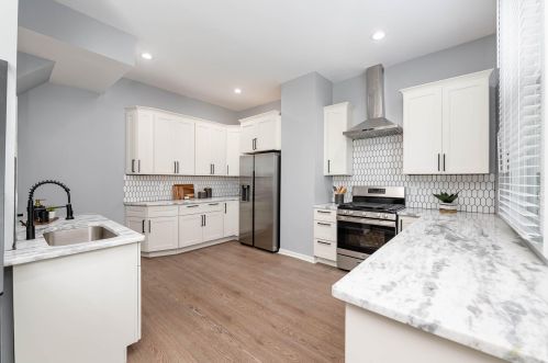 1253 Pike St, Covington KY  41011-2136 exterior