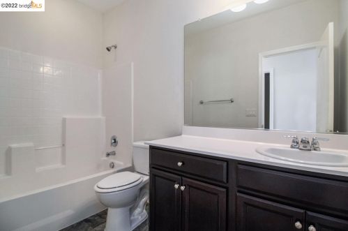 418 Sonnet Ct, Oakley CA  94561-5086 exterior