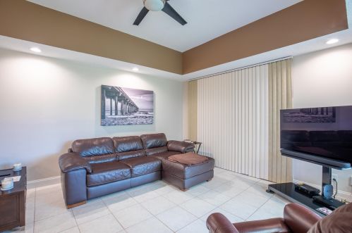 3308 Sandpiper Cir, Port Saint Lucie FL  34952-6102 exterior