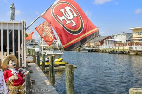 108 Monterey Dr, Bricktown NJ  08723-7009 exterior