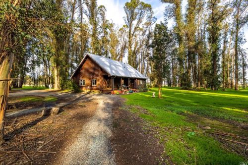4791 Cook Ln, Liberty Farms, CA 95620-9671