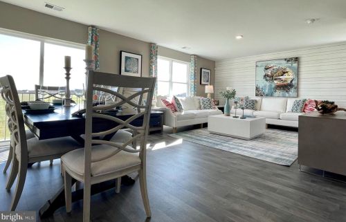 422 Grainery Way, Seaford DE  19973-7611 exterior