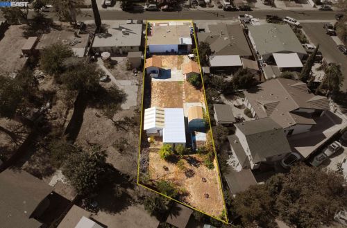 68 Bay Dr, West Pittsburg, CA 94565-1438