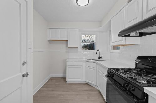 1805 54 St, Galveston TX 77551-5122 exterior