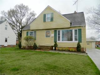 1664 Ridgeview Dr, Willowick, OH 44092-1537