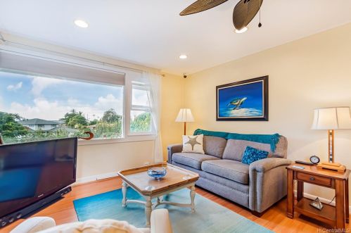 99-139 Heen Way, Aiea, HI