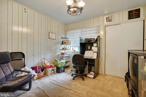 645 Ithaca Pl, East Windsor NJ 08520-5614 exterior