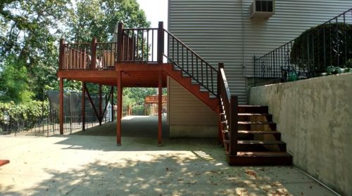 3 Gale Ct, North Providence RI  02904-1035 exterior