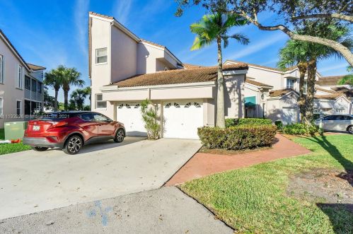 14917 15th St, Hollywood, FL 33027-2334