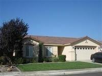 1067 Red Oak St, Porterville, CA 93257-8898