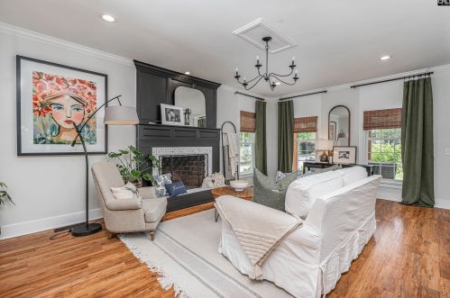 210 Efird St, Lexington SC  29072-3520 exterior