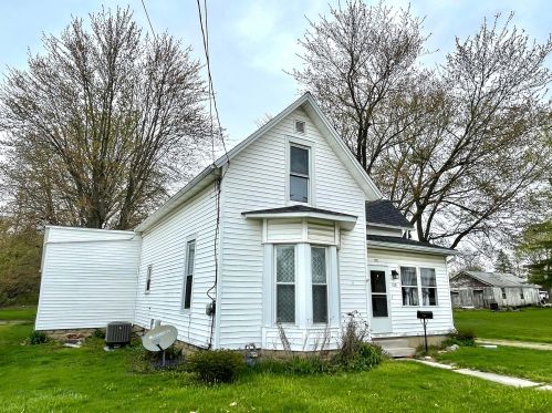 120 Nichols St, Cardington, OH 43315-1122