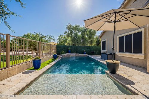 3711 Oxford Ln, Gilbert AZ  85295-4679 exterior