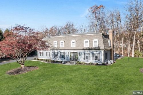 25 Gristmill Ln, Upper Saddle River, NJ 07458-1316