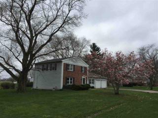 1845 Golden Hills Dr, Peru, IN 46970-7225