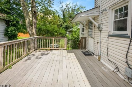 219 Holland Rd, South Orange NJ  07079-2713 exterior